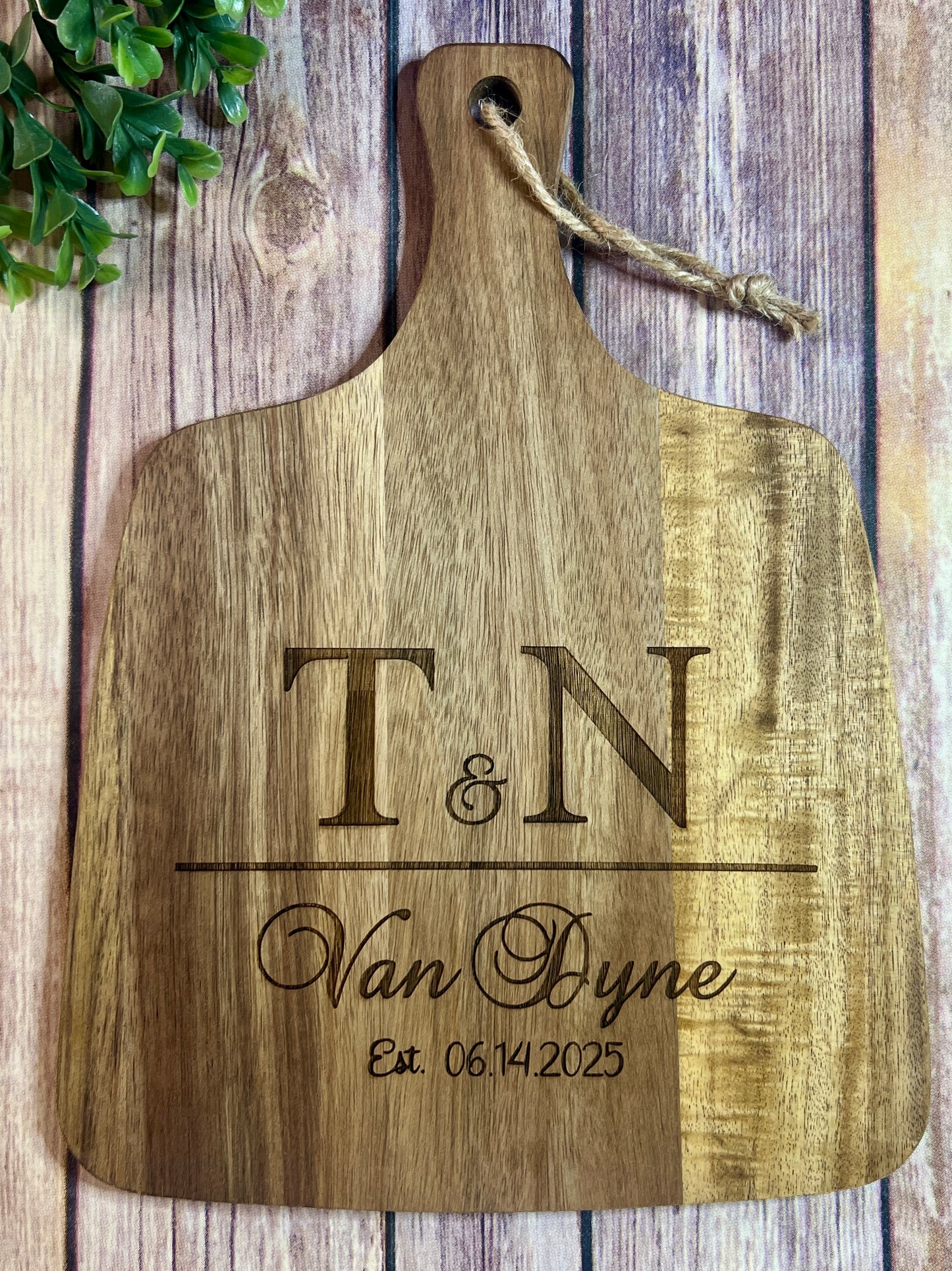 Personalized Acacia Wood Cutting Board