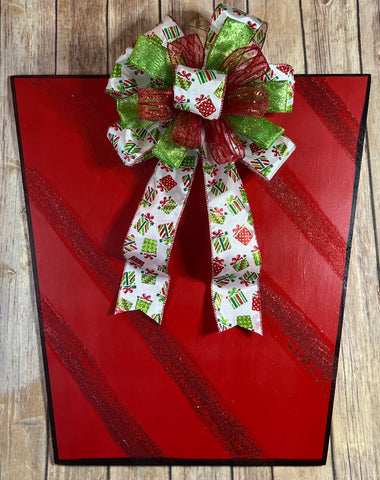 Christmas Present Door Hanger - Wonky